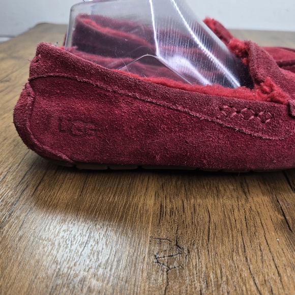 Ugg Ansley Red Suede Shearling Slippers Moccasins - Picture 9 of 11